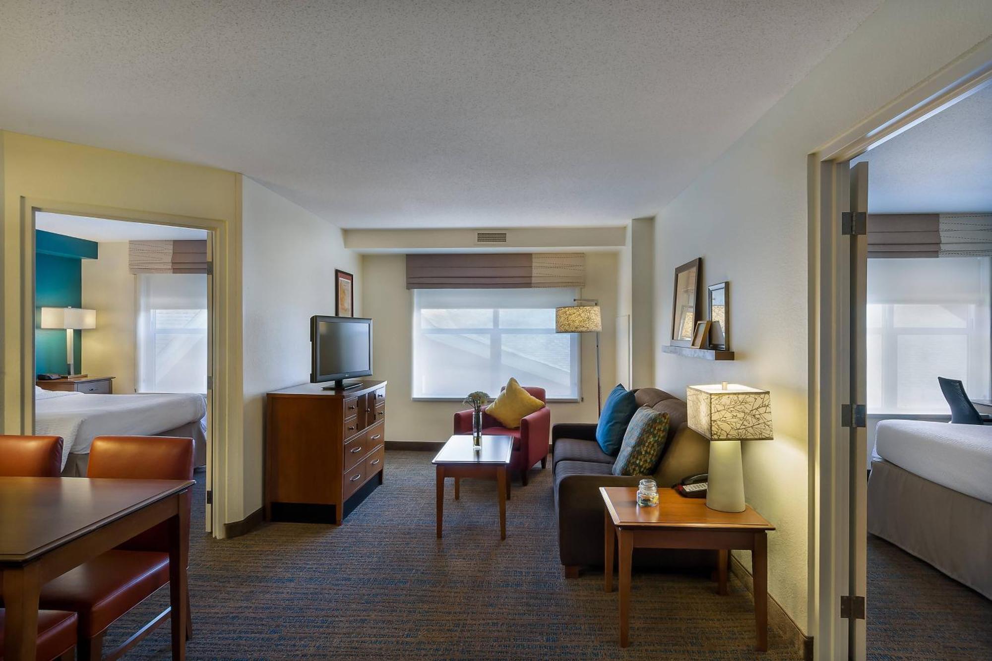 Residence Inn By Marriott Madison West/Middleton Exterior foto